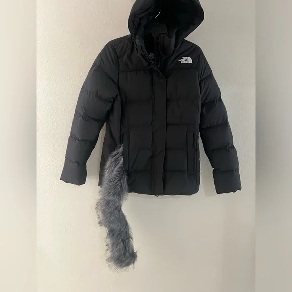 COPY - THE NORTH FACE GOTHAM PUFFER JACKET WITH HOOD AND DETACHABLE FUR - Picture 8 of 15